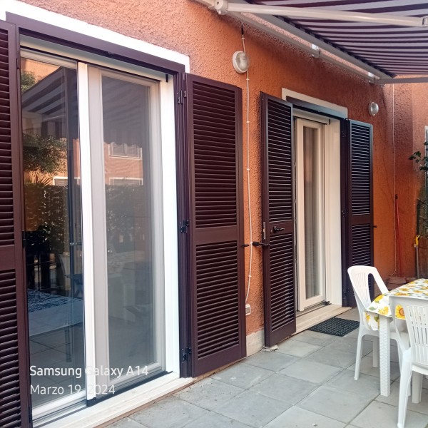 BILOCALE in AFFITTO ESTIVO AL MARE