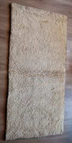 10 tappeti di vario tipo in ottime condizioni