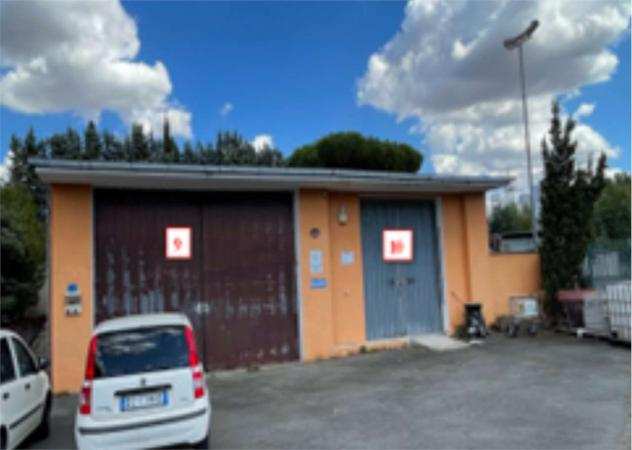 110723-rm7418 - CAPANNONE, ROMA, VIA LAURENTINA