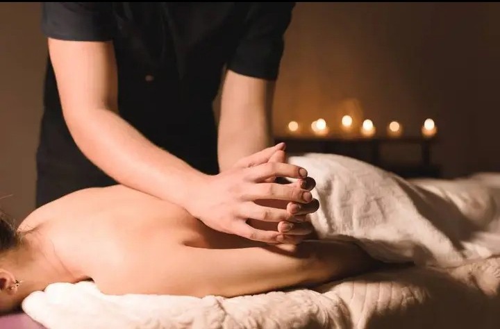 Massaggiatore esperto 