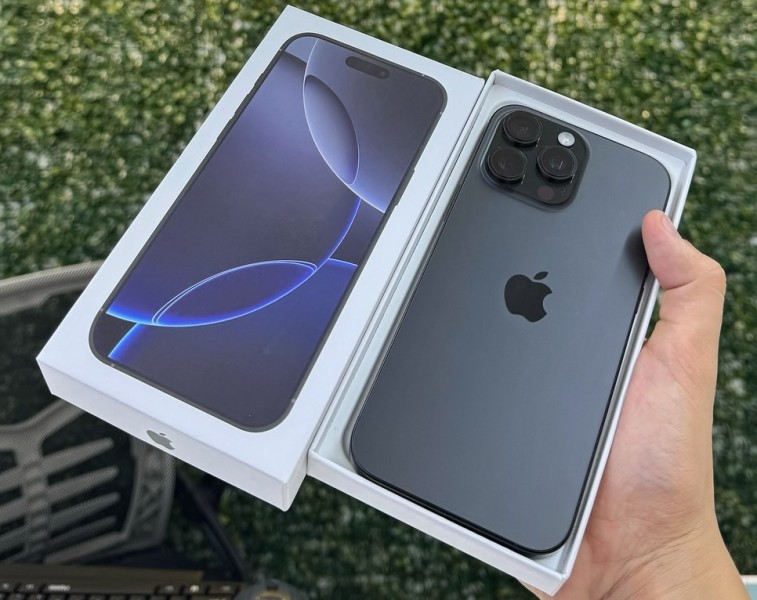 Apple iPhone 16 Pro 128GB per 500 EUR , iPhone 16 Pro Max 256GB per 570 EUR, iPhone 16 128GB per 400 EUR , iPhone 16 Plus 128GB per 430 EUR, Apple iPhone 15 Pro 128GB per 400 EUR , iPhone 15 Pro Max 256GB per 450 EUR, iPhone 15 128GB per 300 EUR, iPh