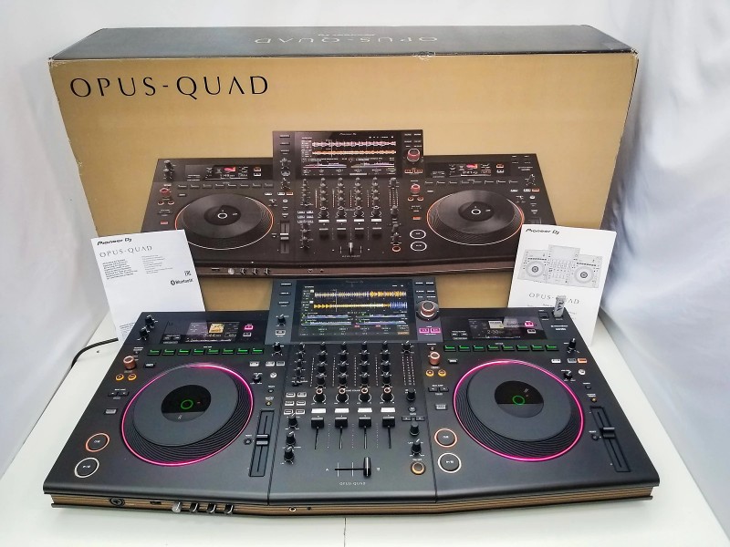 AlphaTheta XDJ-AZ, Pioneer DJ OPUS-QUAD, Pioneer DJ XDJ-RX3, Pioneer XDJ-XZ, Pioneer DJ DDJ-FLX10, AlphaTheta DDJ-GRV6,   Pioneer CDJ-3000, Pioneer DJ DJM-A9, Pioneer CDJ-2000NXS2, Pioneer DJM-900NXS2, Pioneer DJ DJM-V10-LF , Denon DJ Prime 4+ 