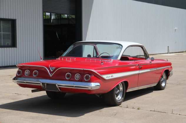 1961 CHEVROLET IMPALA BUBBLE TOP