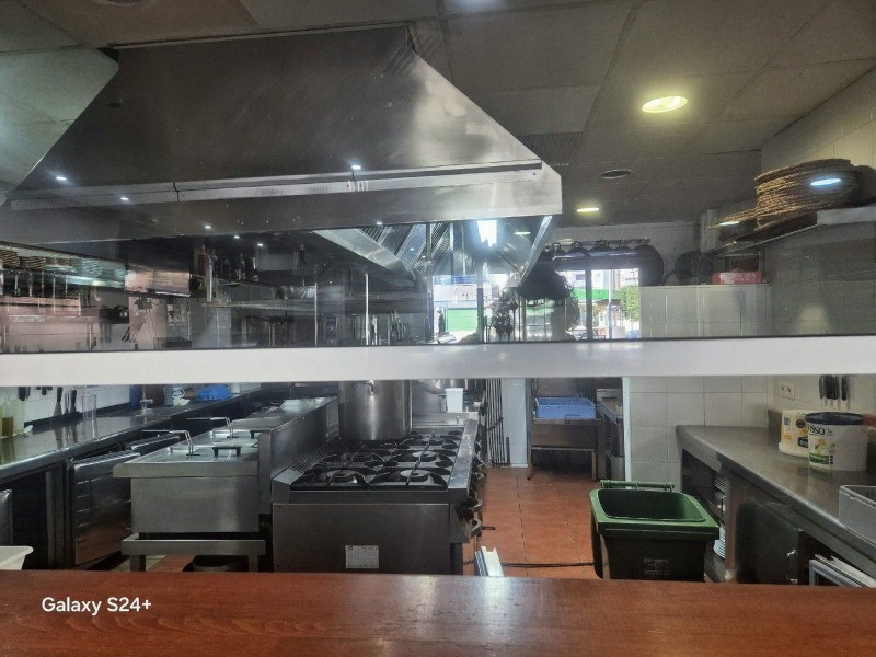 BELLISSIMO RISTOPIZZA VICINO AL MARE