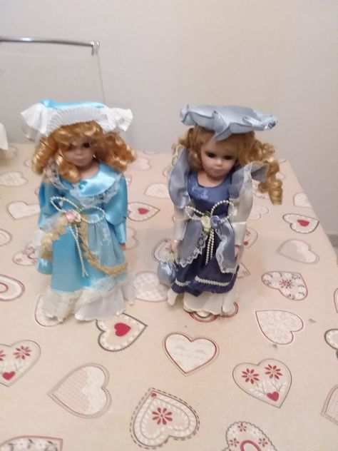 2 Belle Bambole in Porcellana