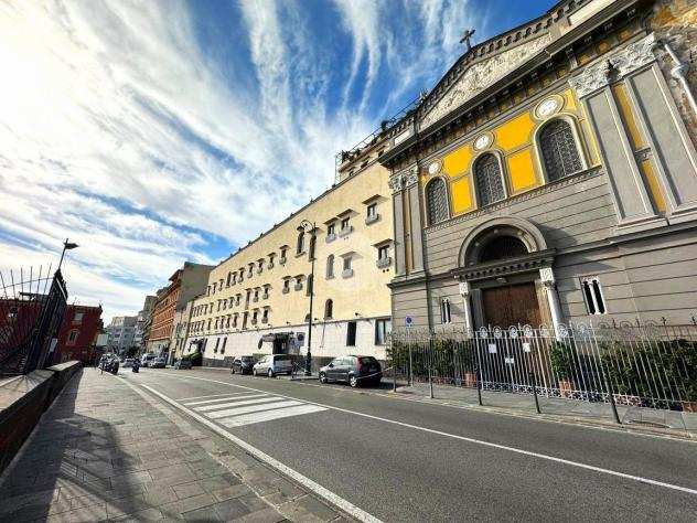 2 locali Via Croci S. Lucia Al Monte, NAPOLI