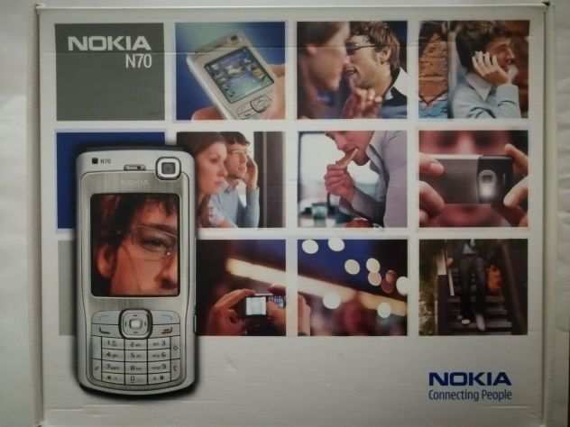 2 telefoni NOKIA N70 (colore nero) con confezione originale