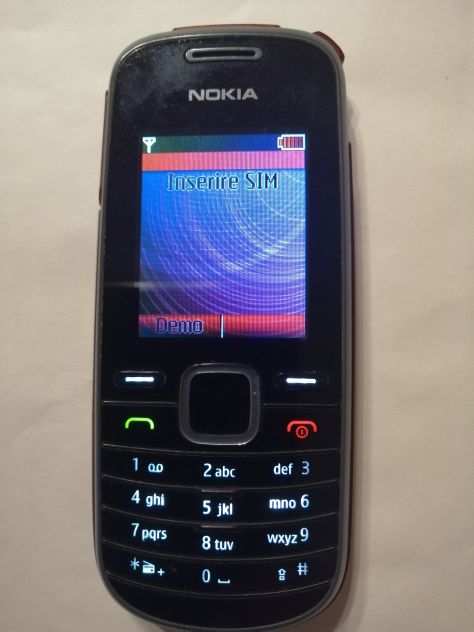 2 telefoni Nokia1680 e Nokia1661, poco usati