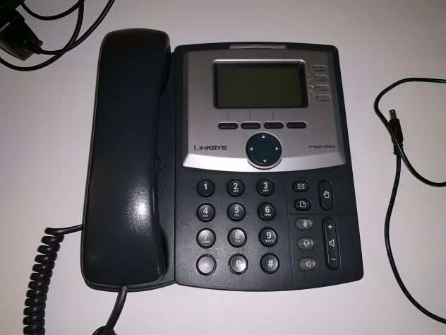 2 TELEFONI PROFESSIONALI DA UFFICIO,UGUALI,MARCA CISCO LINKSYS,IP PHONE SPA 942