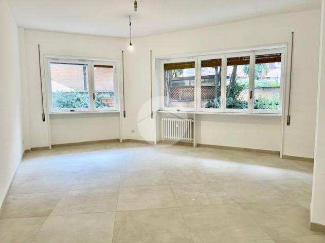3 locali Via bevagna, ROMA