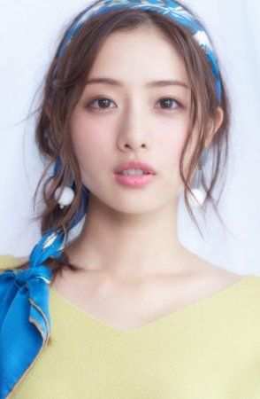 3249208862 RAGAZZA coreana FOTO bellissima molto dolce MASSAGGIO TUINA euro 35.0