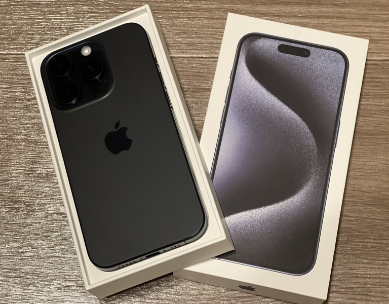 Vendita all’ingrosso di Apple iPhone 15 Pro Max, iPhone 15 Pro, iPhone 15, iPhone 15 Plus, iPhone 14 Pro Max, iPhone 14 Pro, iPhone 14, iPhone 14 Plus, Samsung Galaxy S24 Ultra , Samsung Galaxy S24,  Samsung Galaxy S24+