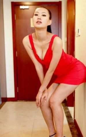3778888066 Sono una bellissima massaggiatrice, sensuale, disponibile e pazient