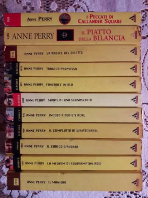 38 romanzi di Anne Perry