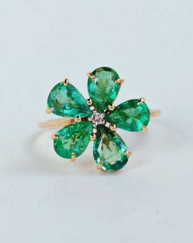 3.82 ct Zambian Emeralds and G, VS Diamond High quality Jewel - MADE IN ITALY - 18 carati Oro rosa - Anello Smeraldo - Diamante