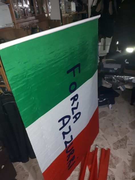4 Bandiere Italia Forza Azzurri