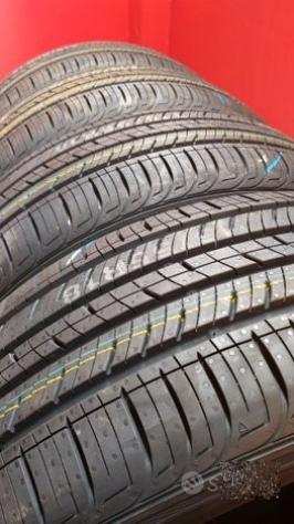 4 gomme 215 55 18 KUMHO A883