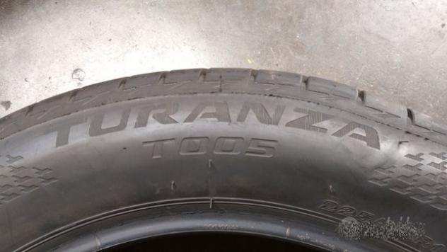 4 gomme 225 55 18 BRIDGESTONE A1602