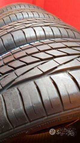 4 gomme 235 55 19 goodyear a589