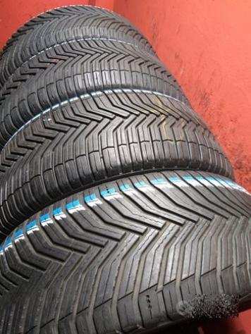 4 GOMME 245 45 17 MICHELIN A5754