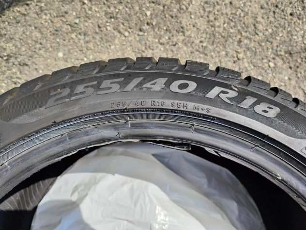 4 gomme invernali Pirelli Sottozero Winter 25540 R18 95H