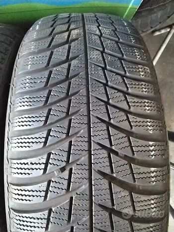 4 GOMME USATE BRIDGESTONE 205 55 17 95H INVERNALI