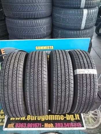 4 GOMME USATE BRIDGESTONE 255 70 18 113T INVERNALI