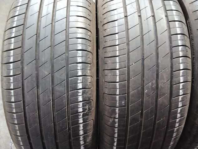 4 gomme usate goodyear 215 55 17 98w estive