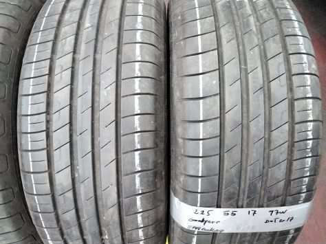 4 gomme usate goodyear 225 55 17 97w estive