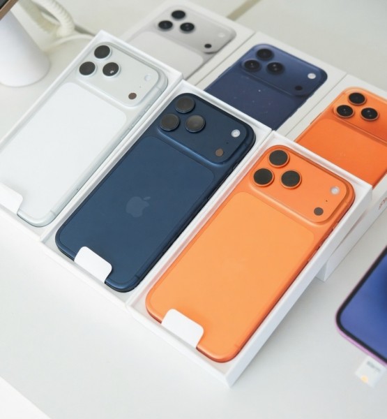 Apple iPhone 17 Pro Max, iPhone 17 Pro, iPhone 17, iPhone Air, iPhone 16 Pro Max, iPhone 16 Pro, iPhone 16, iPhone 16 Plus, iPhone 15 Pro Max, iPhone 15 Pro, Samsung S25 Ultra, Sony PS5 Pro, Nintendo Switch 2 Console
