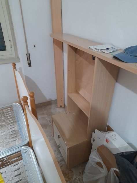 4x Letti singoli 2x comodini