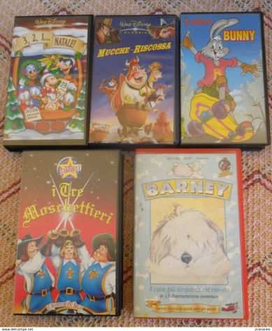 5 VHS CARTONI ANIMATI - 3,2,1 NATALE-MUCCHE ALLA RISCOSSA-BUNNY-BARNEY -