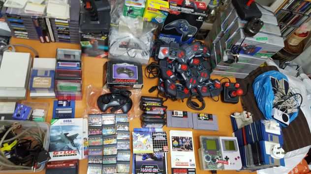 500 pezzi per Amiga Commodore NES SNES Megadrive Master Systerm