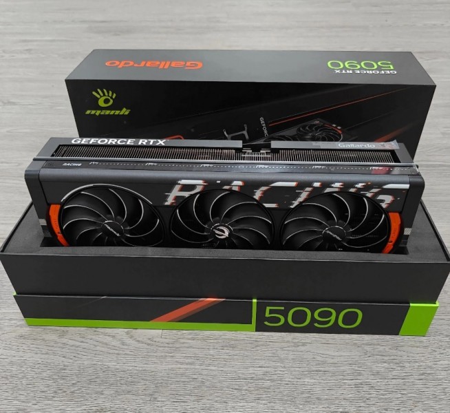GeForce  RTX 5090 , RTX 5080, RTX 5070 Ti , RTX 5070 , RTX 4090 , RTX 4080 Super,  RTX 4080 , RTX 4070 Ti Super,  RTX 4070 Ti , RTX 4070 Super,  RTX 4070 , RTX 4060 Ti 