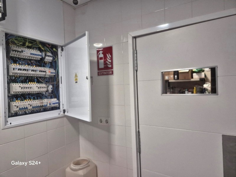 BELLISSIMO RISTOPIZZA VICINO AL MARE