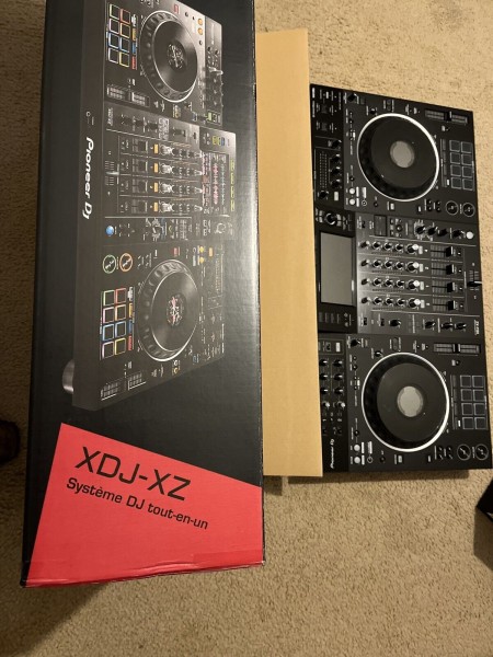 AlphaTheta XDJ-AZ, AlphaTheta OMNIS-DUO, Pioneer  OPUS-QUAD, Pioneer XDJ-RX3, Pioneer XDJ-XZ, Pioneer DDJ-FLX10,  Pioneer DDJ-REV7, Pioneer CDJ-3000, Pioneer DJM-A9, AlphaTheta Euphonia , Pioneer CDJ-2000NXS2, Pioneer DJM-900NXS2, Pioneer DJM-V10