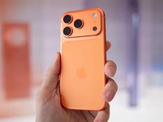 Samsung S25, iPhone 17 Pro Max,iPhone 16 Pro, iPhone 16, iPhone 15 Pro, iPhone 15, iPhone 14, Sony PS5