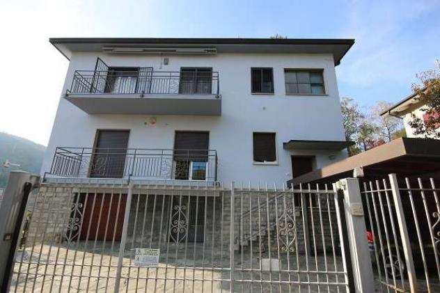 93 - Appartamento in bifamiliare Como -Monte Olimpino -