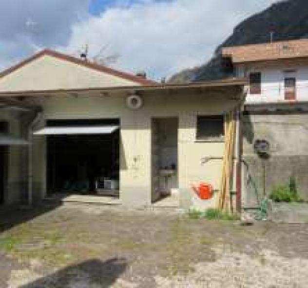 A165923 - Locali deposito magazzino garage in via Mezzaterra