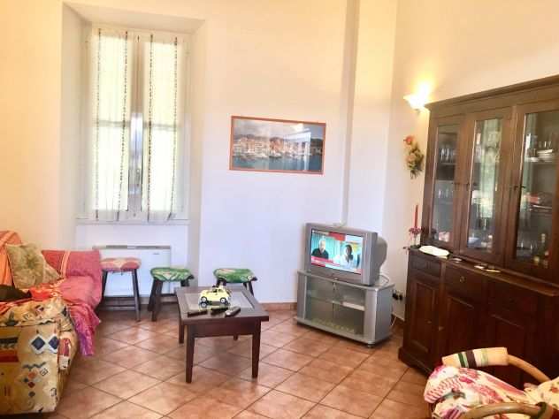 Abitazione indipendente con giardino in vendita a Civita Castellana - Borghetto