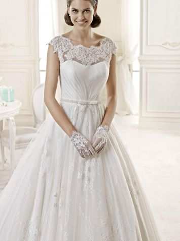 Abito da sposa modello principessa Nicole