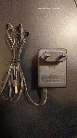 AC ADAPTER CLASS II POWER SUPPLY VD090015D nuovo (ns. rif. 221122004).