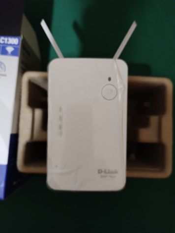 AC1300 Wi-Fi Range Extender DAP-1620 nuovo