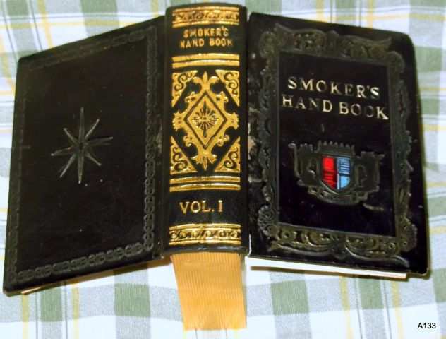 ACCENDINO ANNI 60 ITT CORONA SMOKERS HAND BOOK VOL. 1.