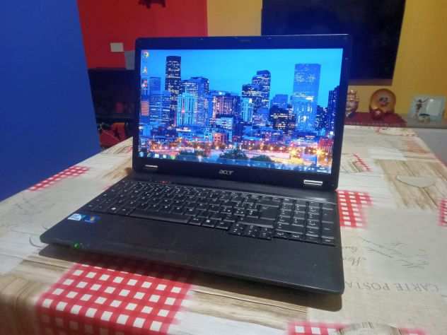 Acer Extenza 5635Z CoreDuo 15,6 led 4GB DDR3 250gb
