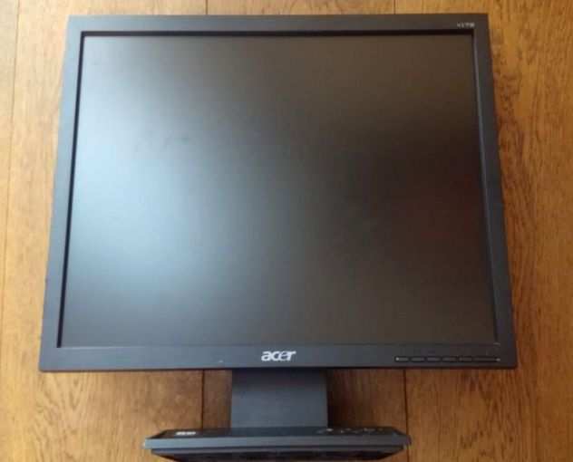 ACER MONITOR 17quot