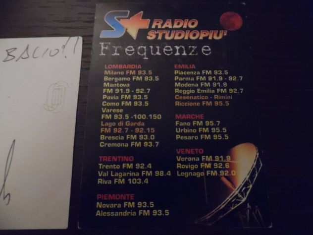 ADESIVO AUTOGRAFATO INTROVABILE ORIGINALE DA ANDREA CATAVOLO DI RADIO STUDIO PIugrave