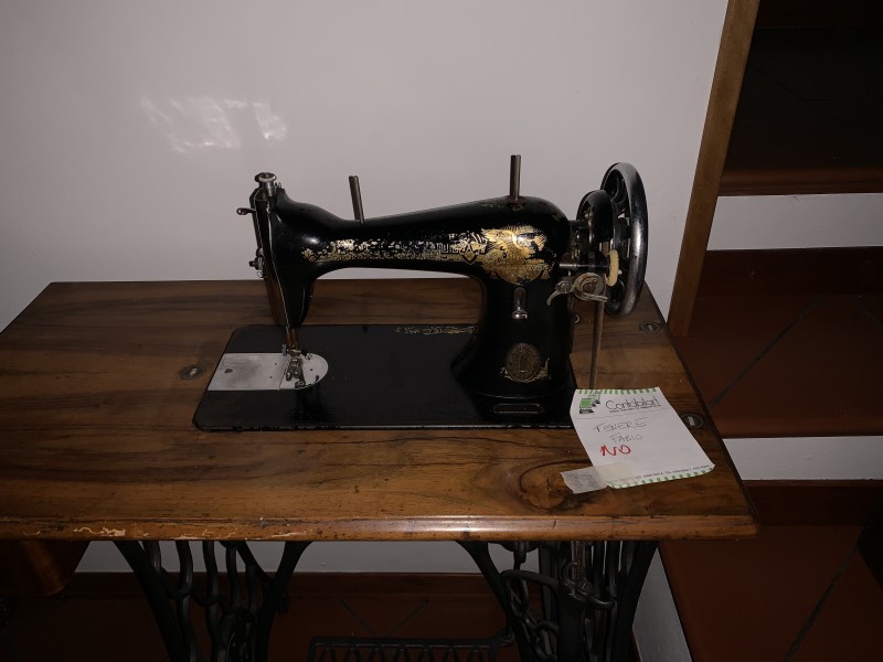 Macchine da Cucire Antica