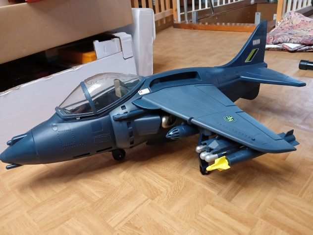 aereo da combattimento e modellini da assemblare