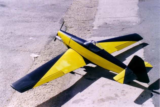 Aeromodello ZLIN 526 AS BB Model